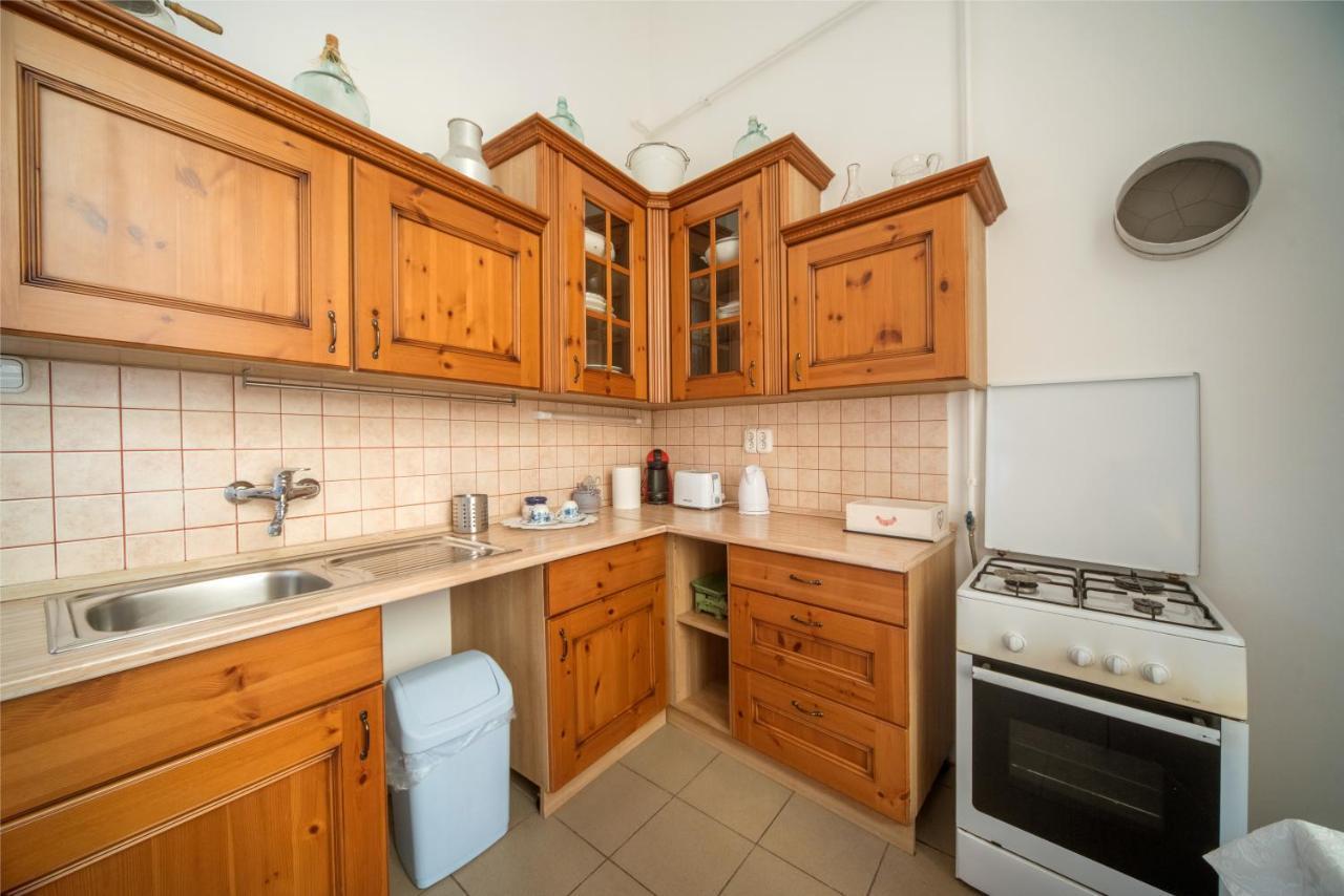 Agria Vintage Apartman Eger Exteriör bild